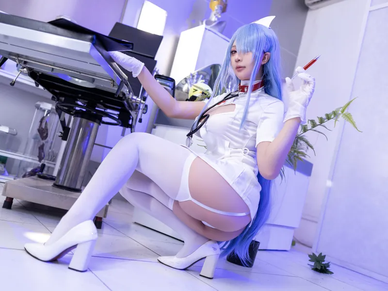 9007