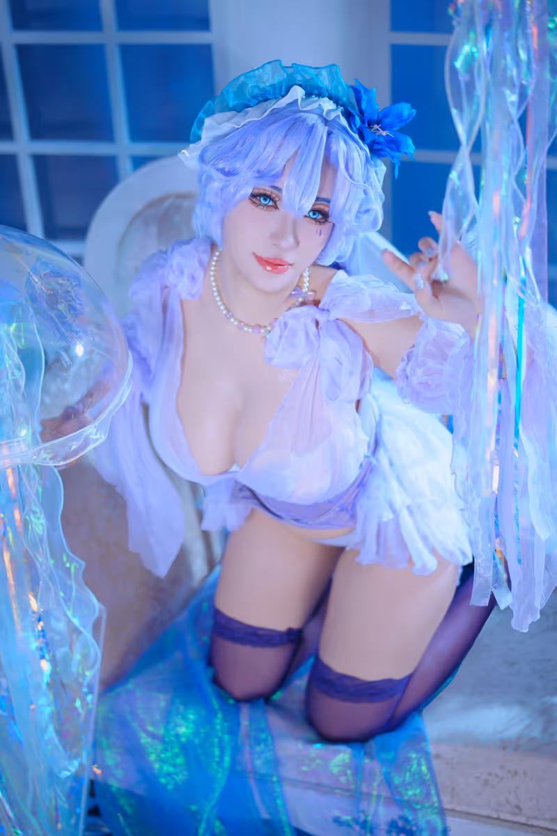 KING ANGEL cosplay Cantarella (Wuthering Waves) – photo 9 of 31