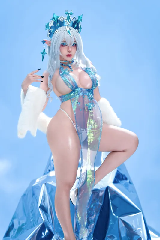 10619