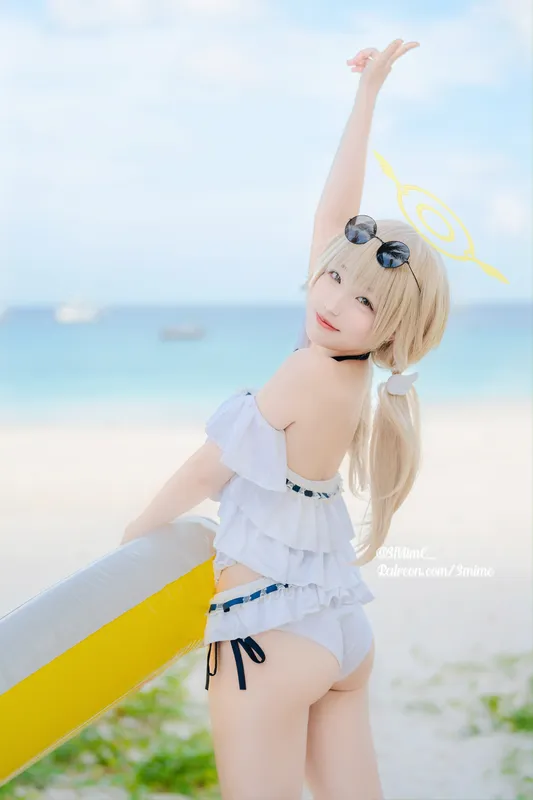 弥美 cosplay 阿慈谷日富美 (蔚蓝档案) – photo 10 of 34