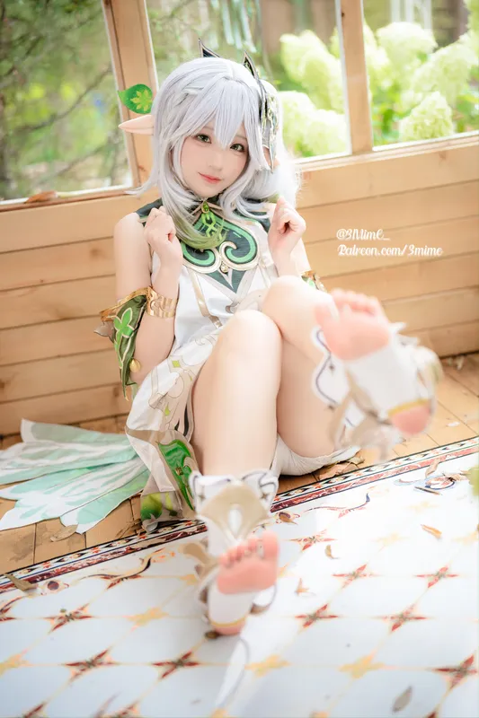 弥美 cosplay 纳西妲 (原神) – photo 12 of 40