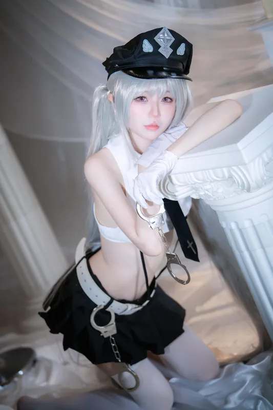 千雪Senyuki cosplay 艾露·弗拉提亚 (CARNEADES) – photo 9 of 24