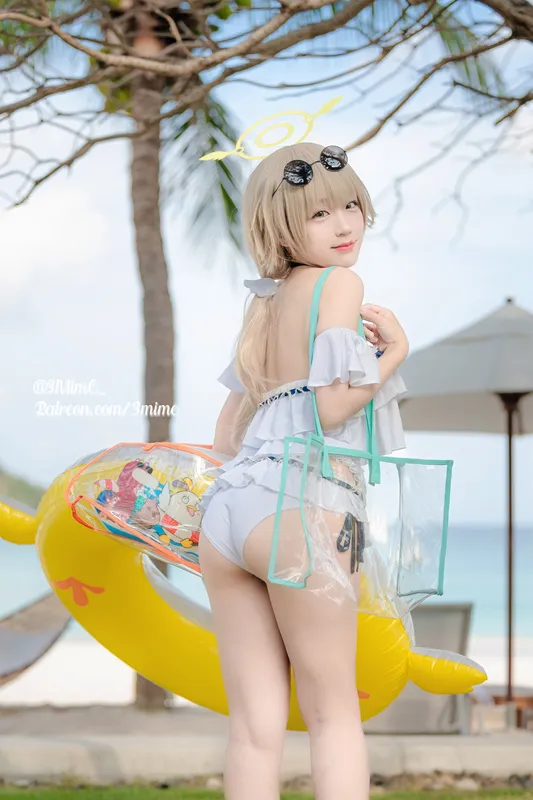 弥美 cosplay 阿慈谷日富美 (蔚蓝档案) – photo 8 of 34