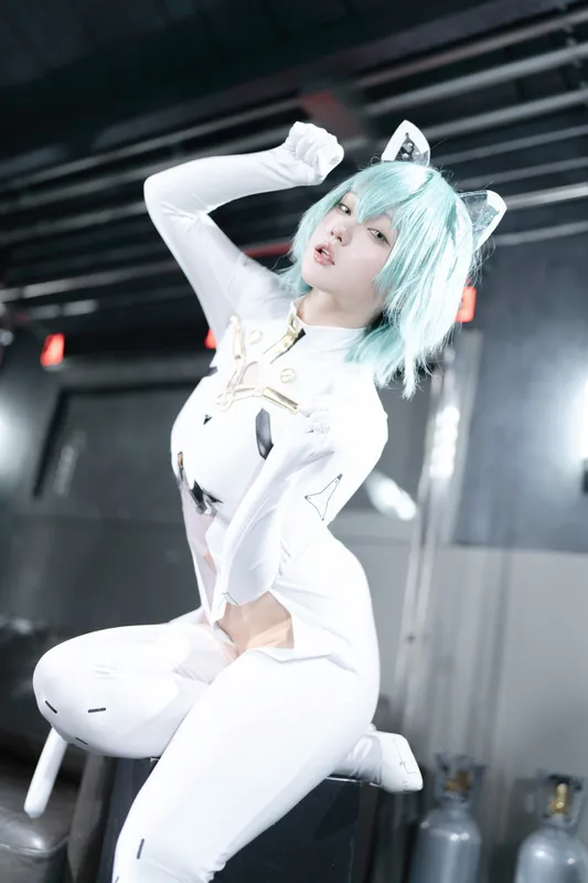 8630