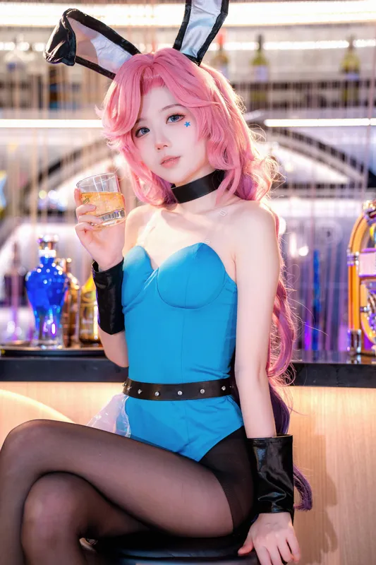 千雪Senyuki cosplay 萨勒芬妮 (英雄联盟) – photo 11 of 28