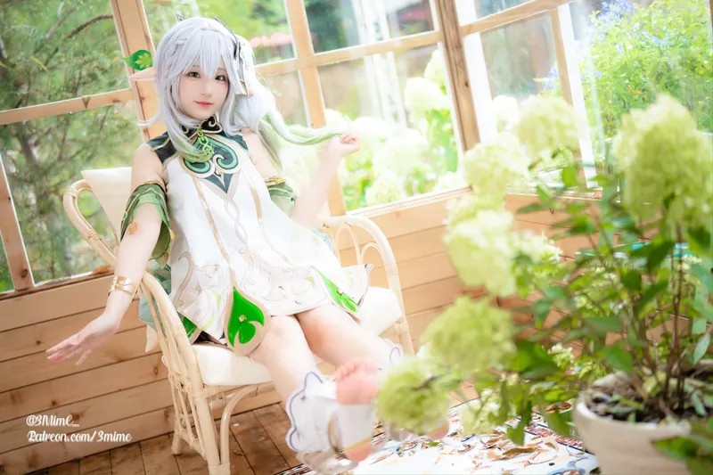 弥美 cosplay 纳西妲 (原神)