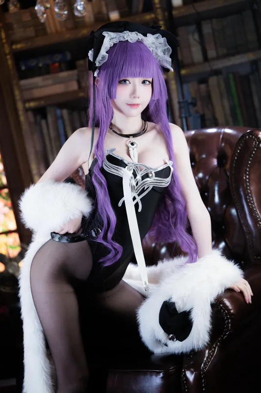 千雪Senyuki cosplay 塔什干 (碧蓝航线) – photo 8 of 28