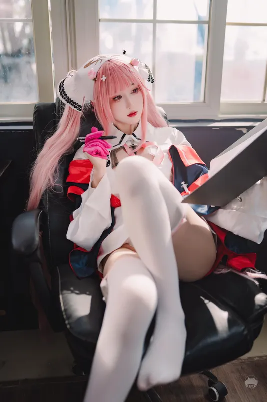 8761