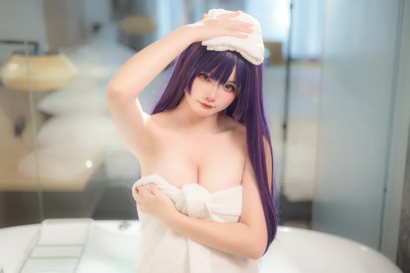 8405