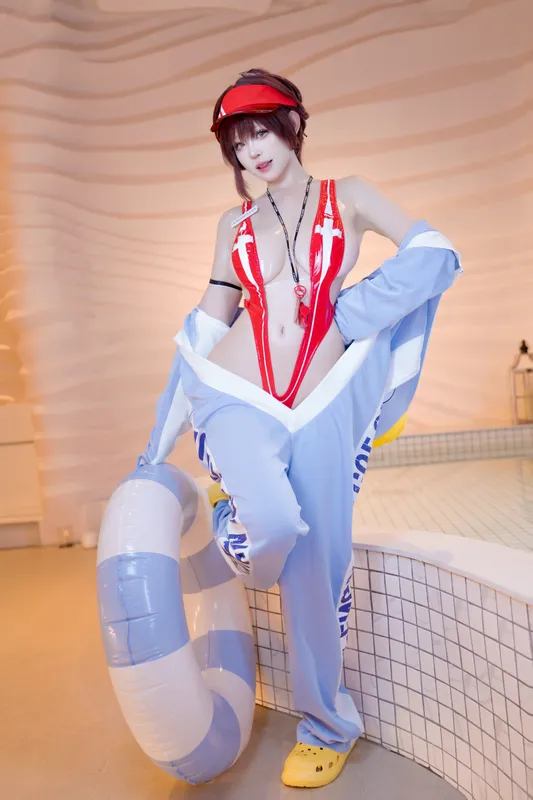 miko酱ww cosplay 玛律恰那 (胜利女神：妮姬) – photo 5 of 34