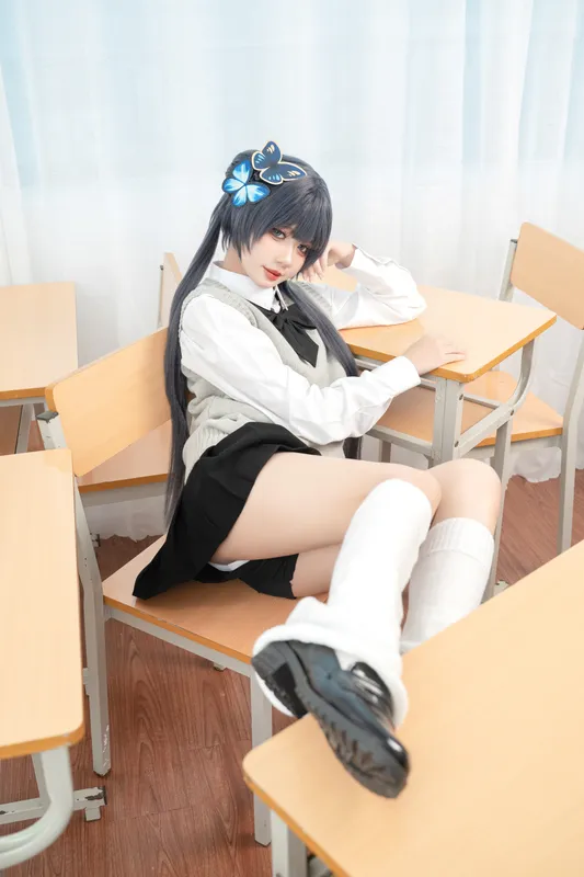 8821