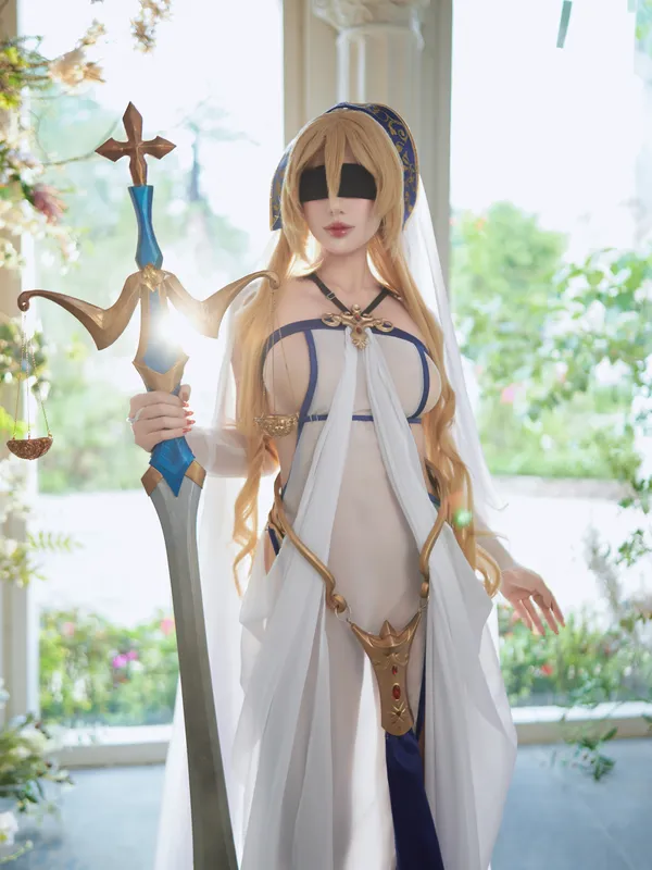 Puypuy cosplay 剑之圣女 (哥布林杀手) – photo 5 of 146