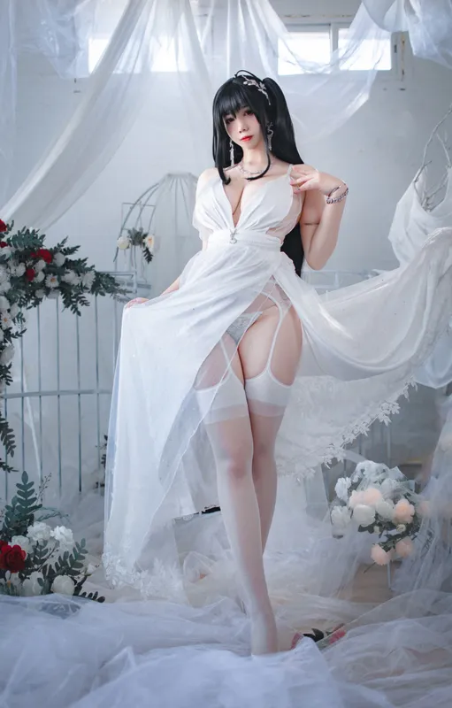 10521