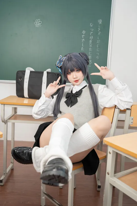 8821