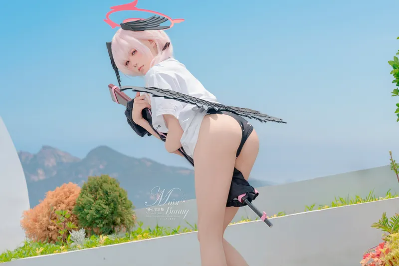 8756