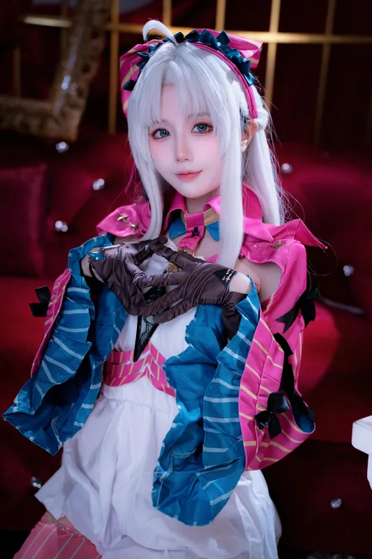 Senyuki cosplay Carlotta (Wuthering Waves) – photo 6 of 23