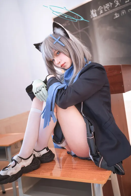 8170