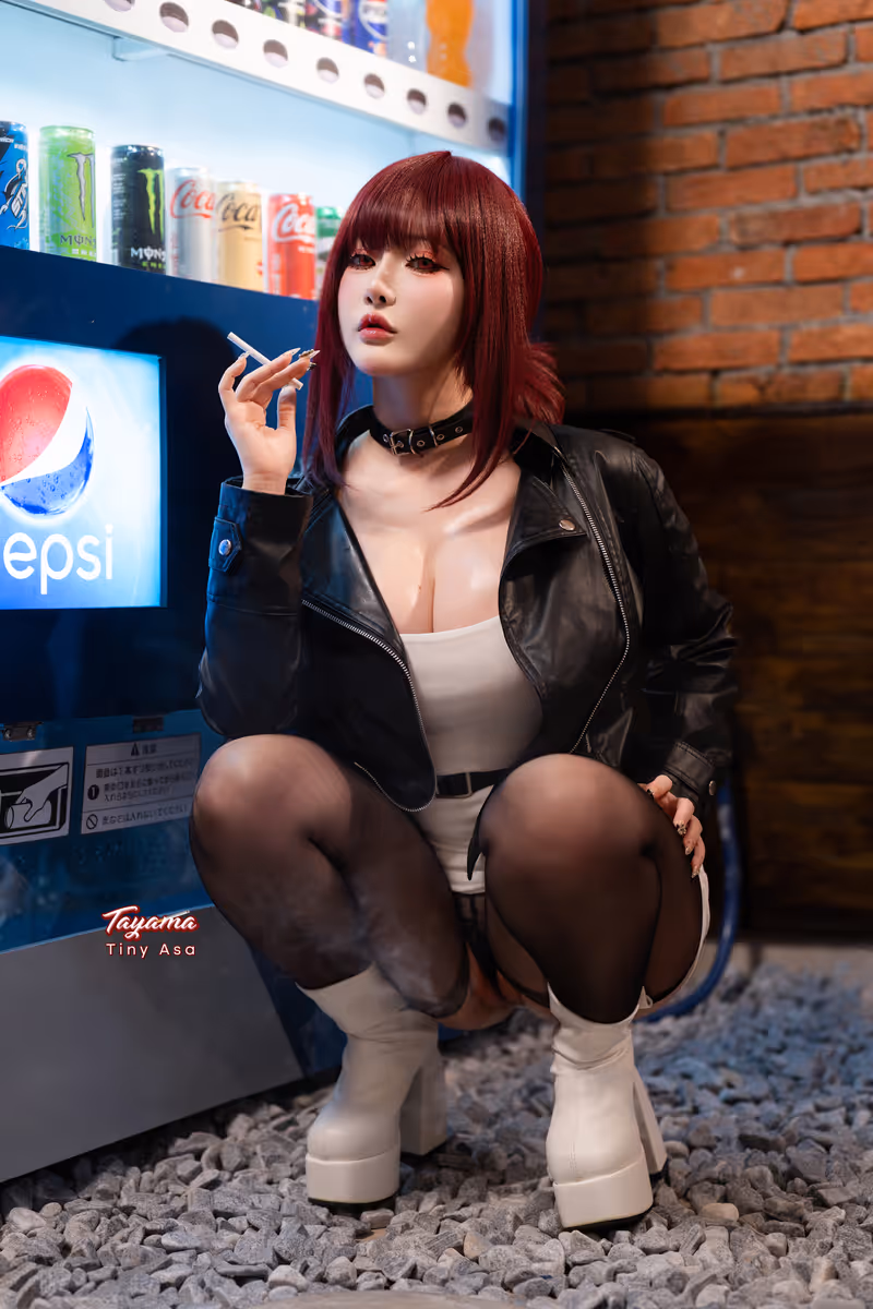 Tiny Asa cosplay 山田 (在超市后门邂逅的两个人) – photo 8 of 56