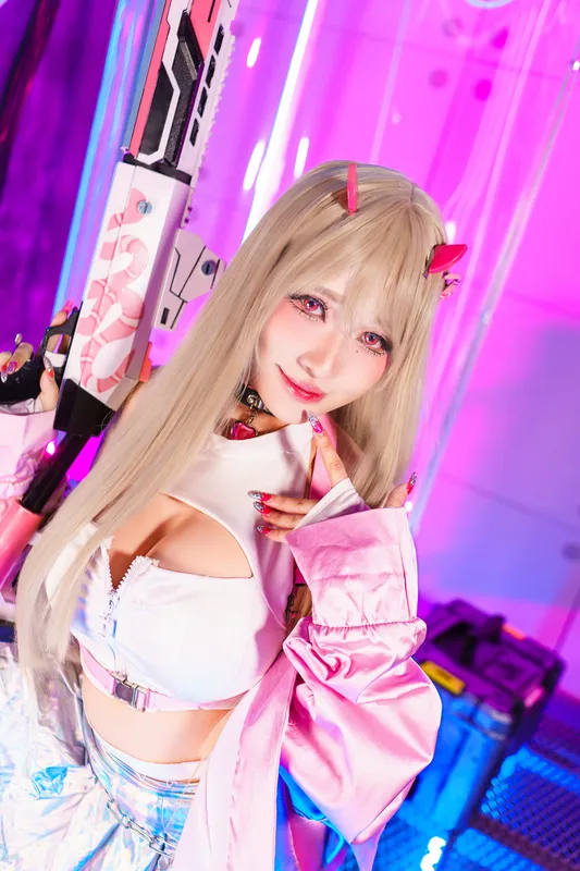 KING ANGEL cosplay Viper (Goddess of Victory: Nikke) – photo 7 of 63