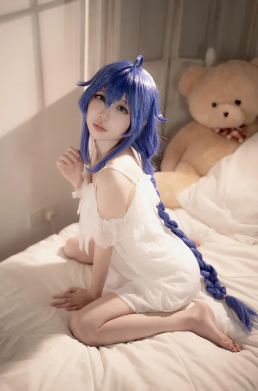 Senyuki cosplay Rokishī Migurudia (Mushoku Tensei) – photo 9 of 30