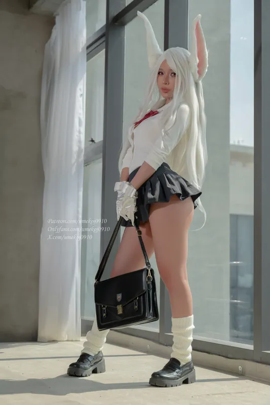 8604