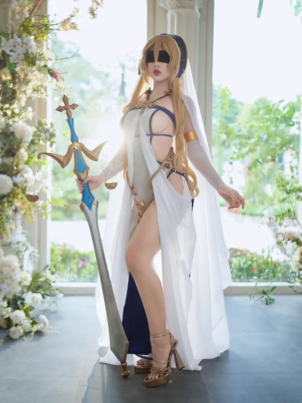 Puypuy cosplay 剑之圣女 (哥布林杀手) – photo 9 of 146