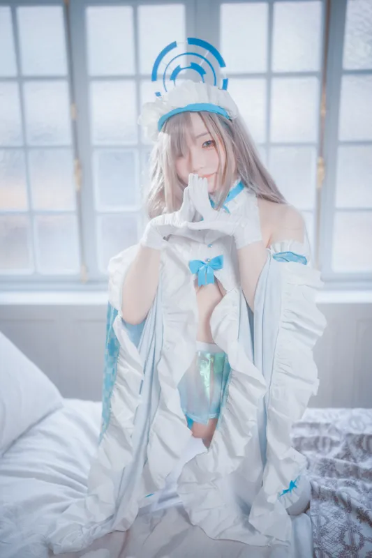 밈미 cosplay 一之濑明日奈 (蔚蓝档案) – photo 10 of 125