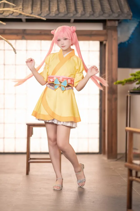 9018