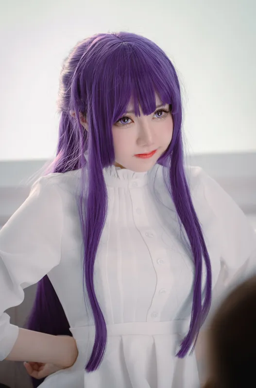 8122