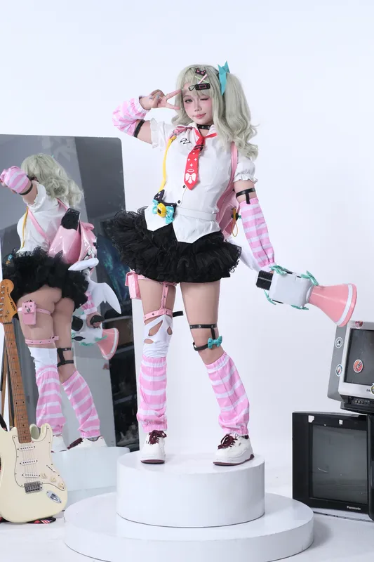 10513