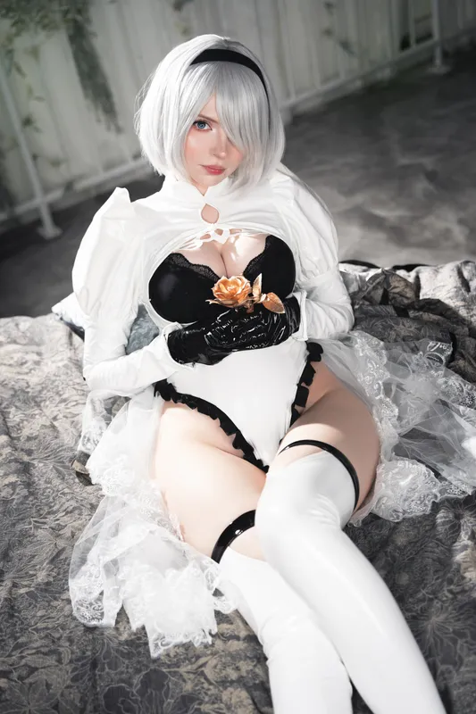 10601