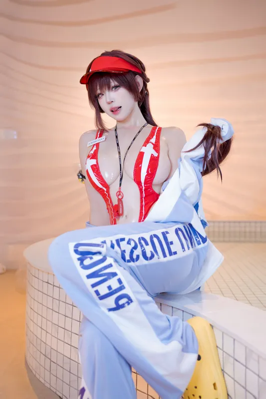miko酱ww cosplay 玛律恰那 (胜利女神：妮姬) – photo 7 of 34