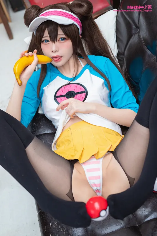 8716