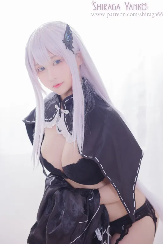7868