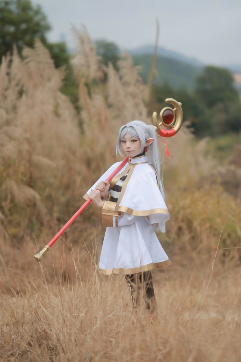 子貓丸 cosplay 芙莉莲 (葬送的芙莉莲) – photo 7 of 72