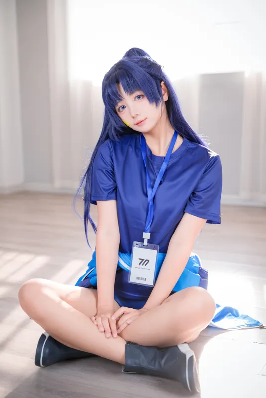 8506