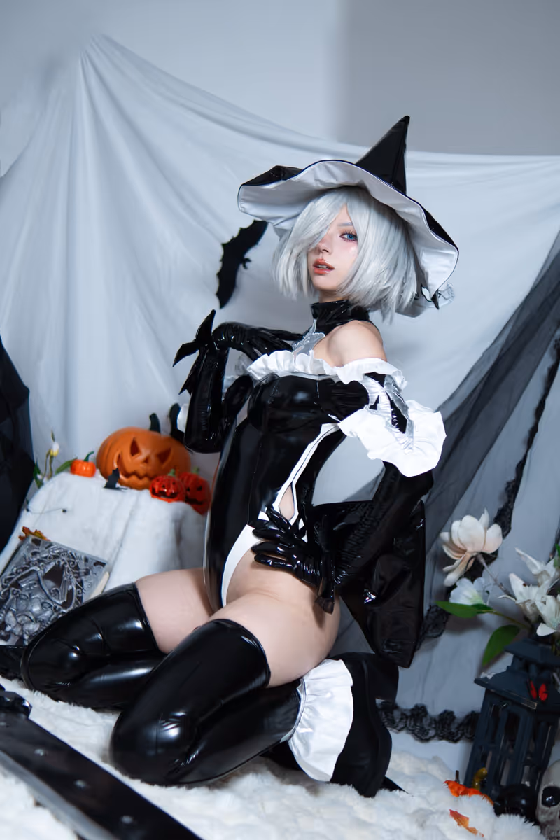 Himee.lily cosplay YoRHa No.2 Type-B (Nier) – photo 10 of 48