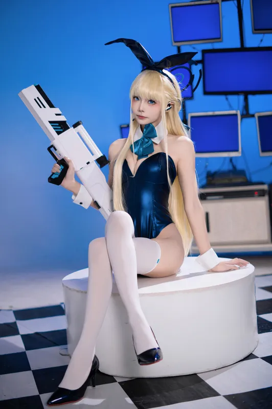 8804