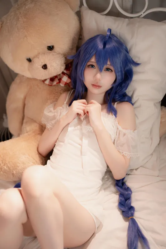 Senyuki cosplay Rokishī Migurudia (Mushoku Tensei) – photo 12 of 30