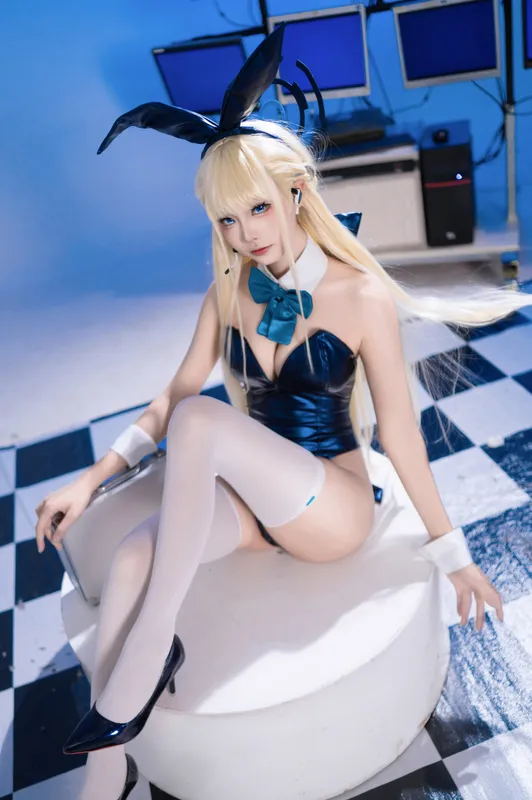 8804
