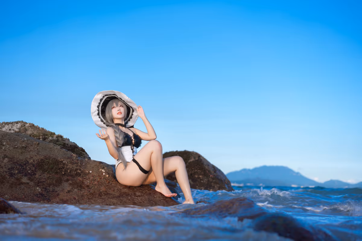 宫本樱樱饼 cosplay 路易九世 (碧蓝航线) – photo 9 of 47