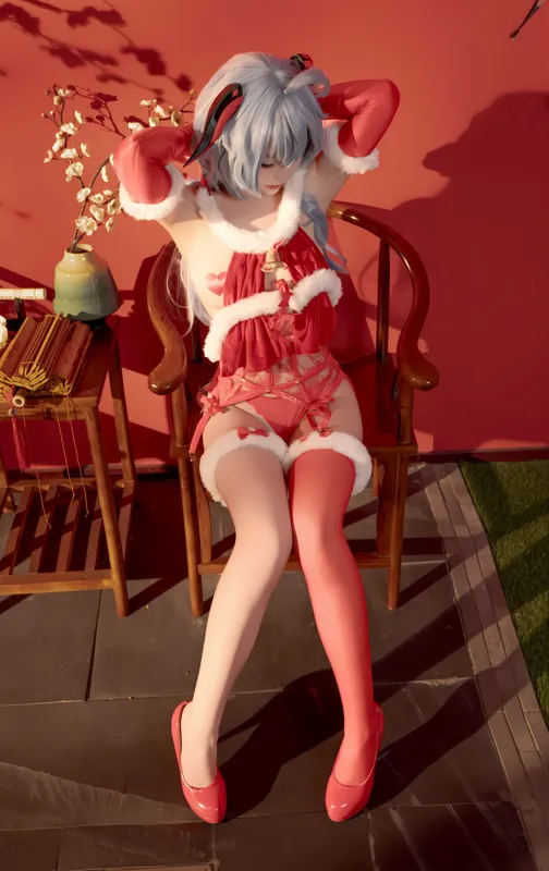 8247