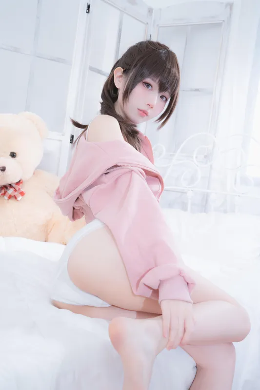 Senyuki cosplay Yuki Suou (Alya Sometimes Hides Her Feelings in Russian) – photo 12 of 21