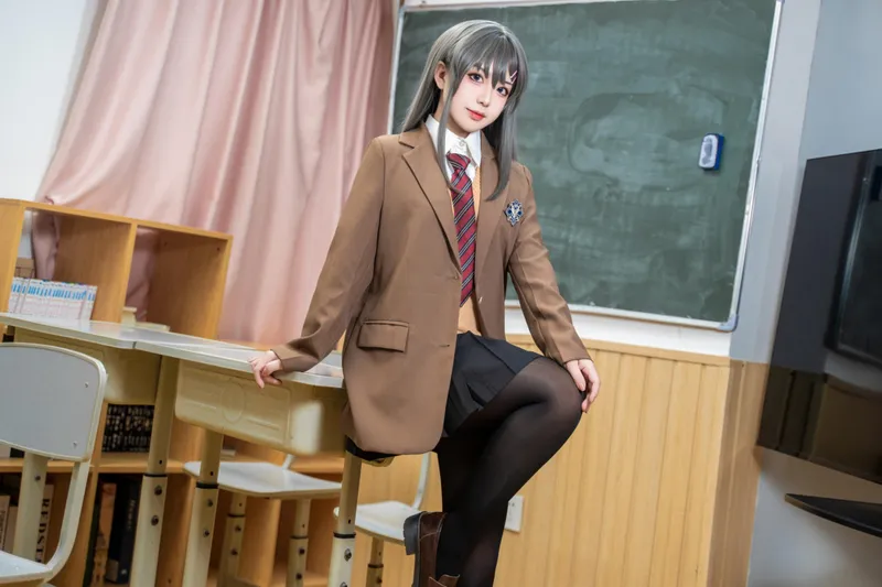 8860