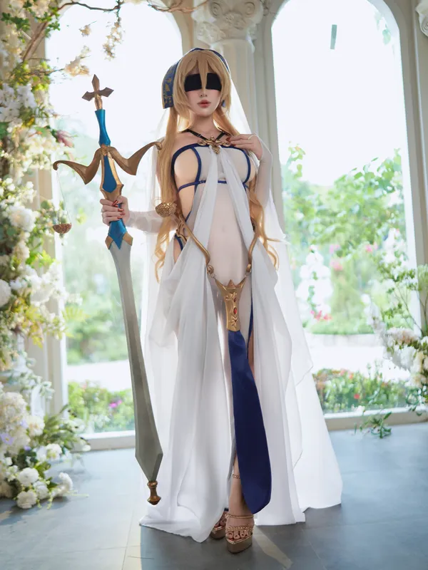 Puypuy cosplay 剑之圣女 (哥布林杀手) – photo 7 of 146