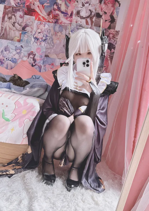 7947
