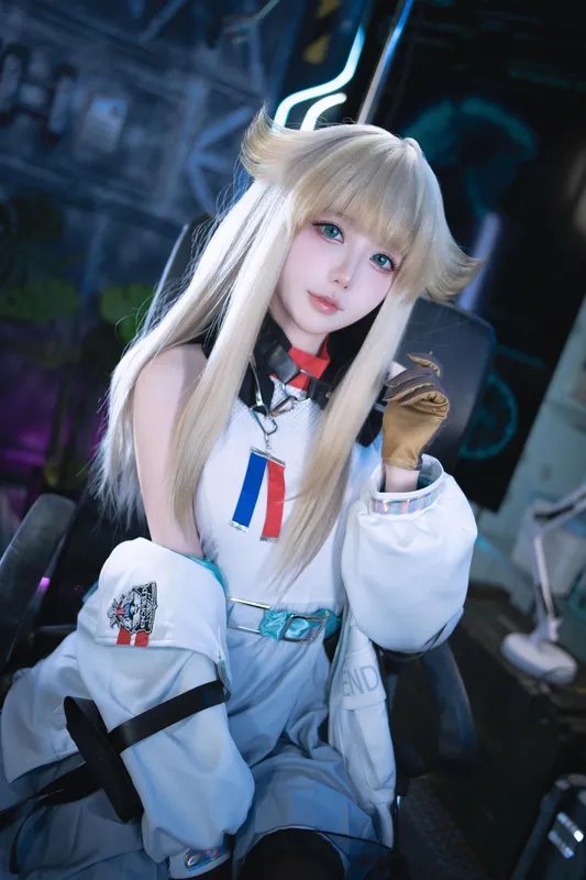 Senyuki cosplay Perlica (Arknights) – photo 11 of 49