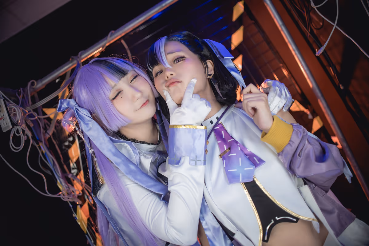 HIKO、unknown cosplay 智恩、舒恩 (胜利女神：妮姬) – photo 6 of 19