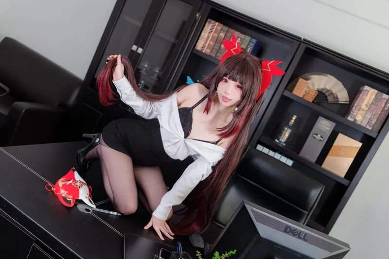千雪Senyuki cosplay 花火 (崩坏) – photo 12 of 31