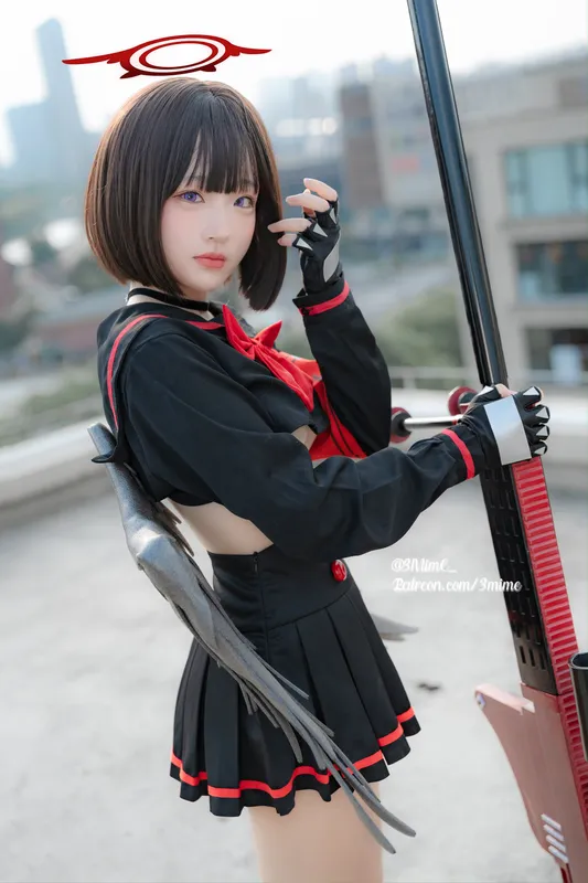 弥美 cosplay 静山真白 (蔚蓝档案) – photo 7 of 80